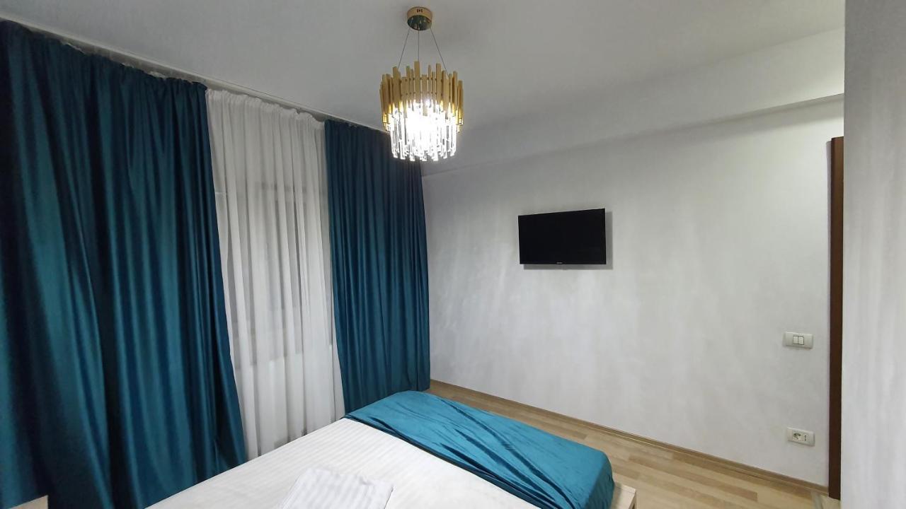 Cazare Spital Fundeni Bukarest Exteriör bild